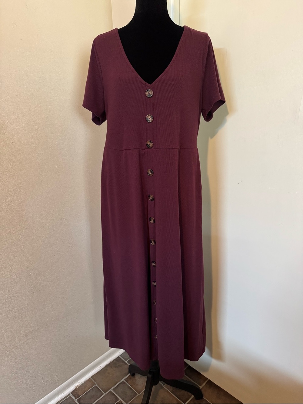 torrid Plum Button-Front V-Neck Maxi Dress